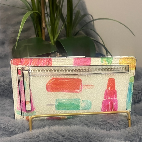 Kate Spade 🌺 HOST PICK 🌺 Ice Cream Print Wallet - White and Pink | GUC - Picture 2 of 7